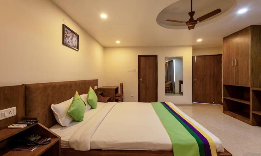Swagatam Inn, 5 Minutes Walk From Guwahati Railway Station 외부 사진